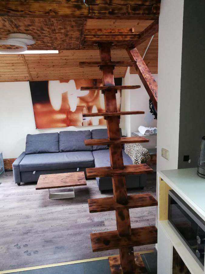 Wohlfuehloase - Zimmer, Appartment - Im Herzen Starnbergs Phòng bức ảnh